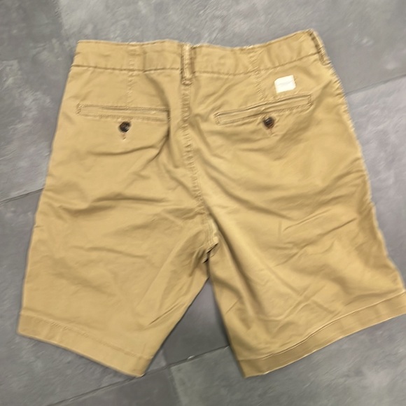 AE flex 7” men’s lived in khaki short size 28 - Picture 2 of 4